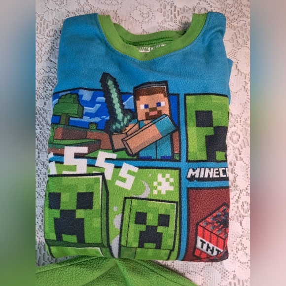 Like NEW 2 PIECE PJ SET Kids Large Long Sleeve Shirt - Blue and Green - Picture 11 of 14